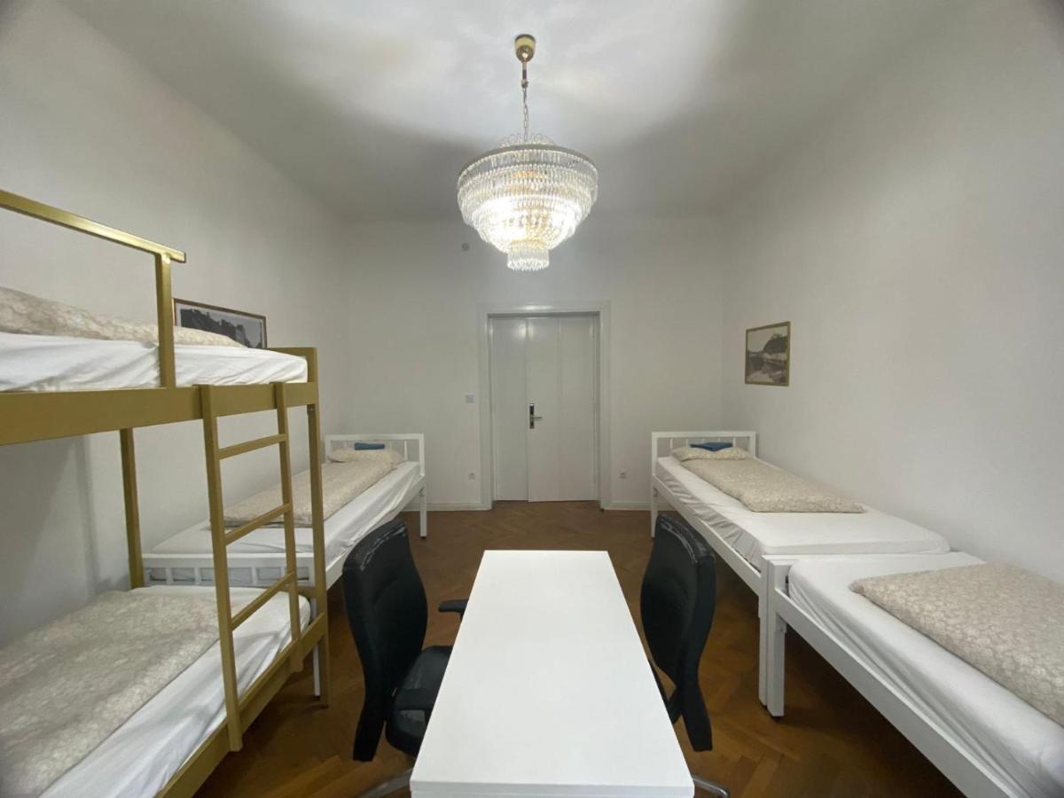 Rooms Miklosiceva リュブリャナ エクステリア 写真