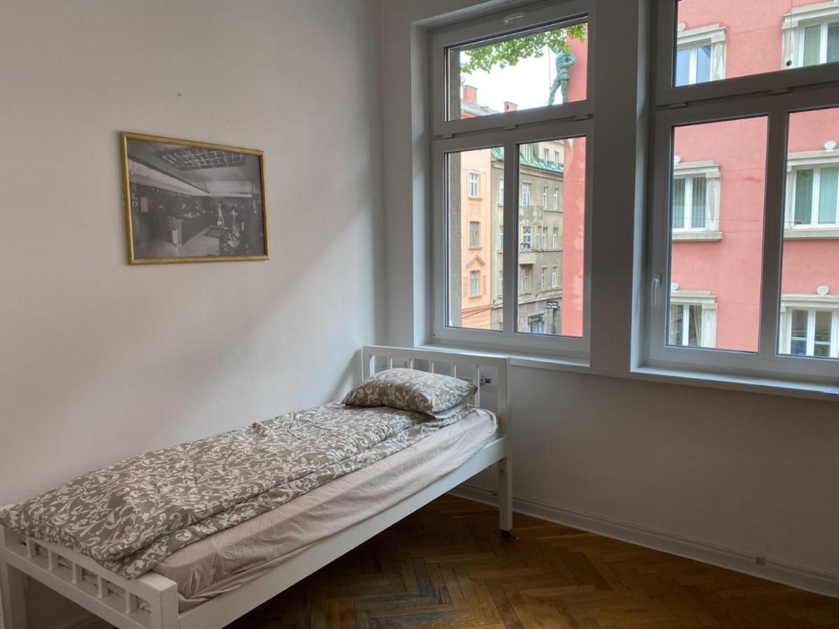 Rooms Miklosiceva リュブリャナ エクステリア 写真