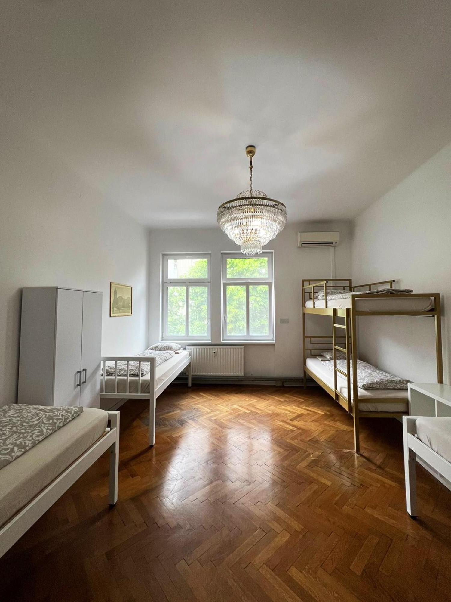 Rooms Miklosiceva リュブリャナ エクステリア 写真