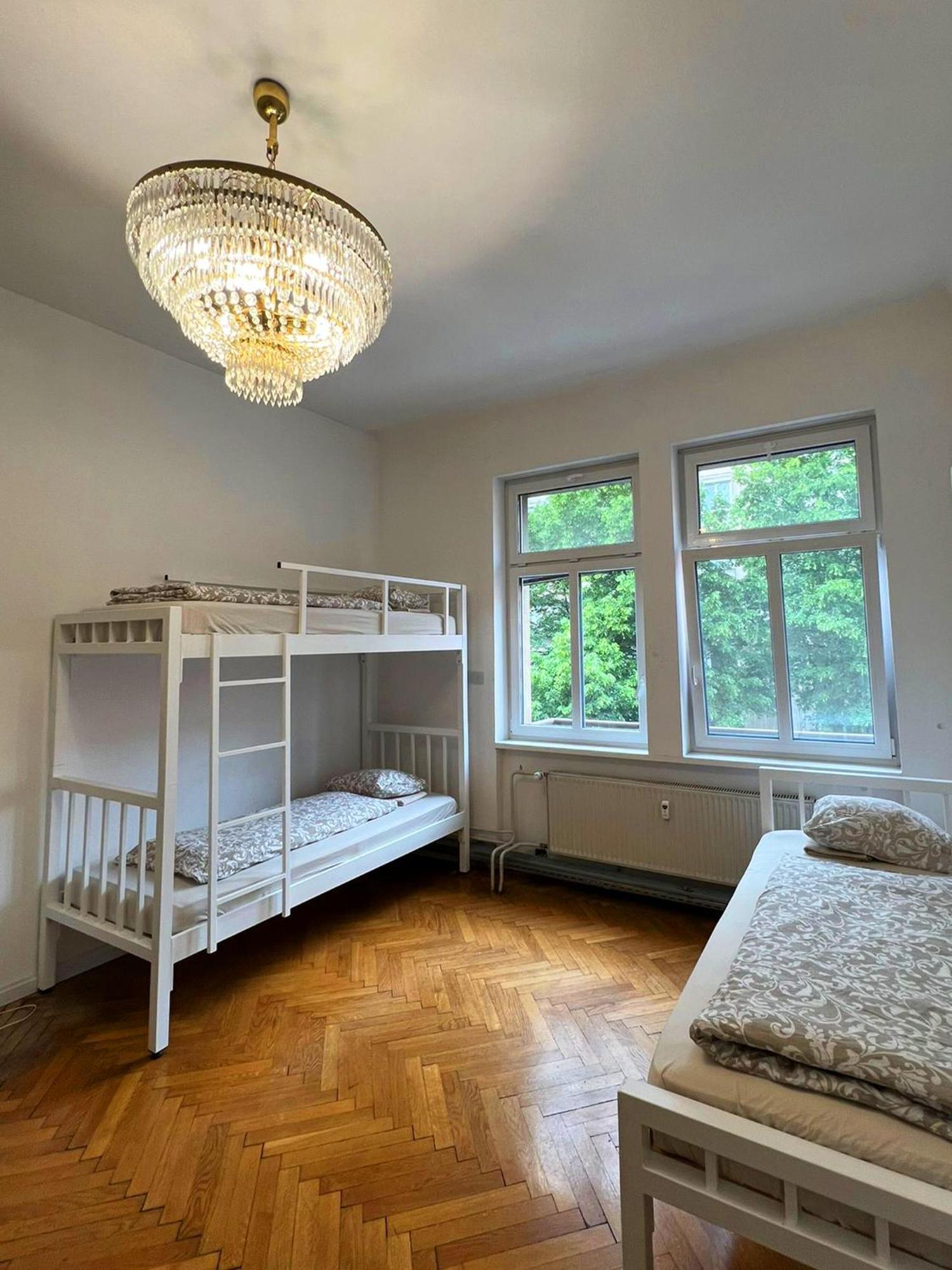 Rooms Miklosiceva リュブリャナ エクステリア 写真