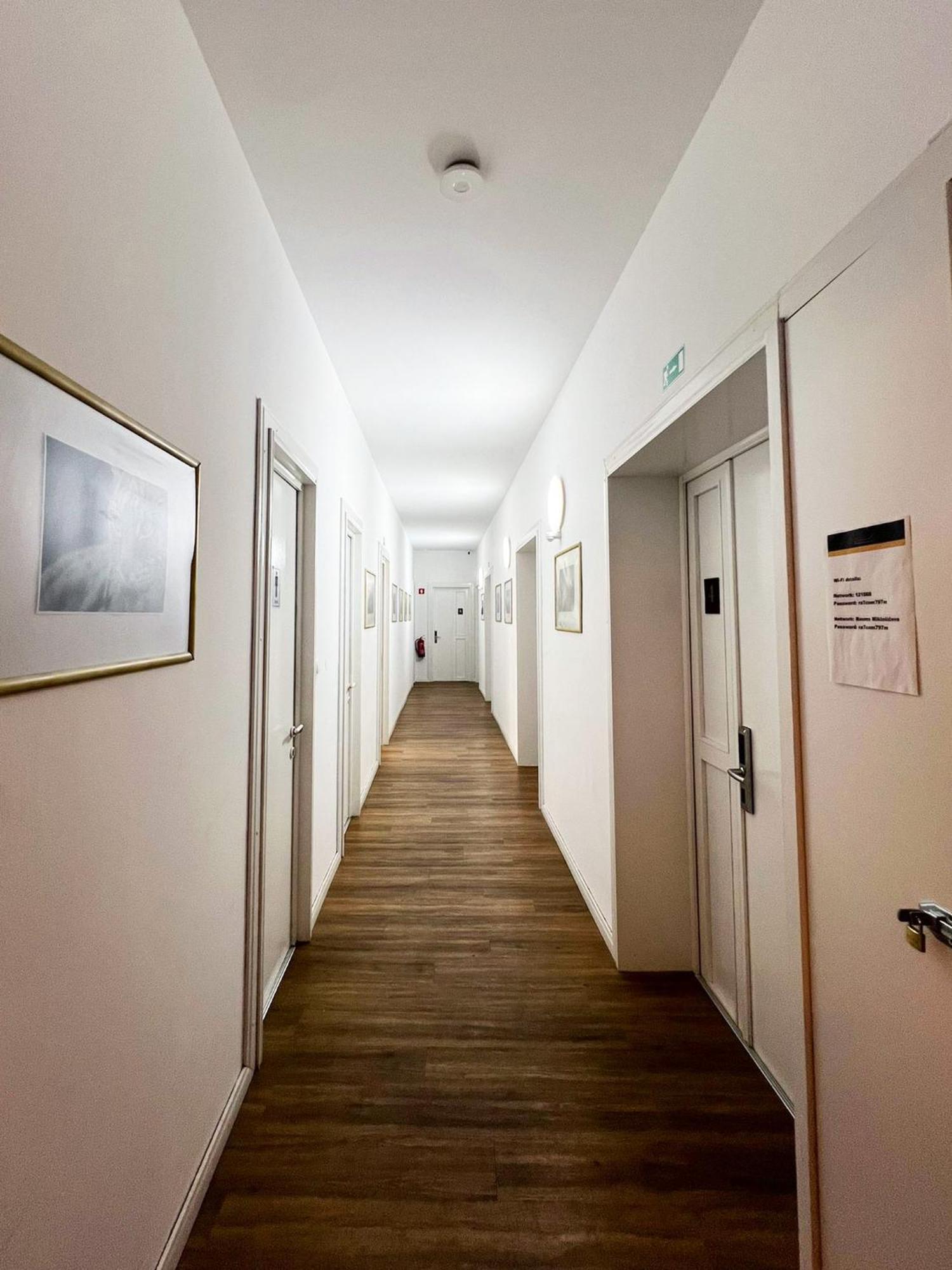 Rooms Miklosiceva リュブリャナ エクステリア 写真