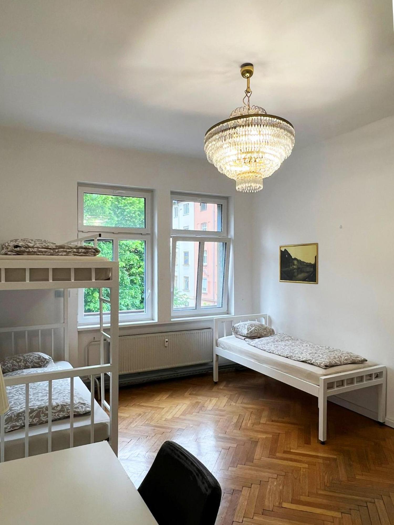 Rooms Miklosiceva リュブリャナ エクステリア 写真
